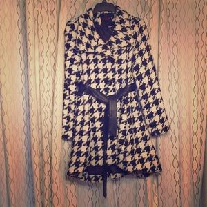 Yoki New York houndstooth wool and polyester coat